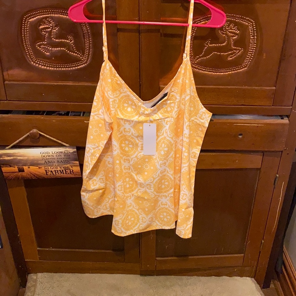 NWT Boho Floral blouse Tank Top